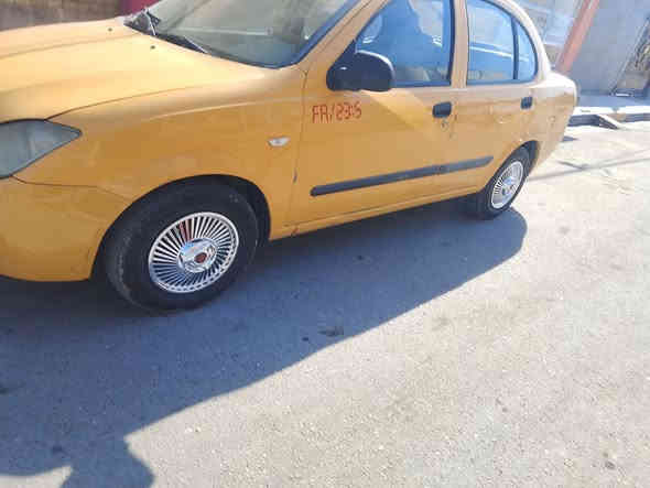 طيبه 2015     سيارة جاهزه مكينه وكير نظيفات مشط جديد .صدر جديد .تخم تاير خير من الله سياره جاهزه كبل الشغل السعر 39وبيها مجال شي قليل ***********
