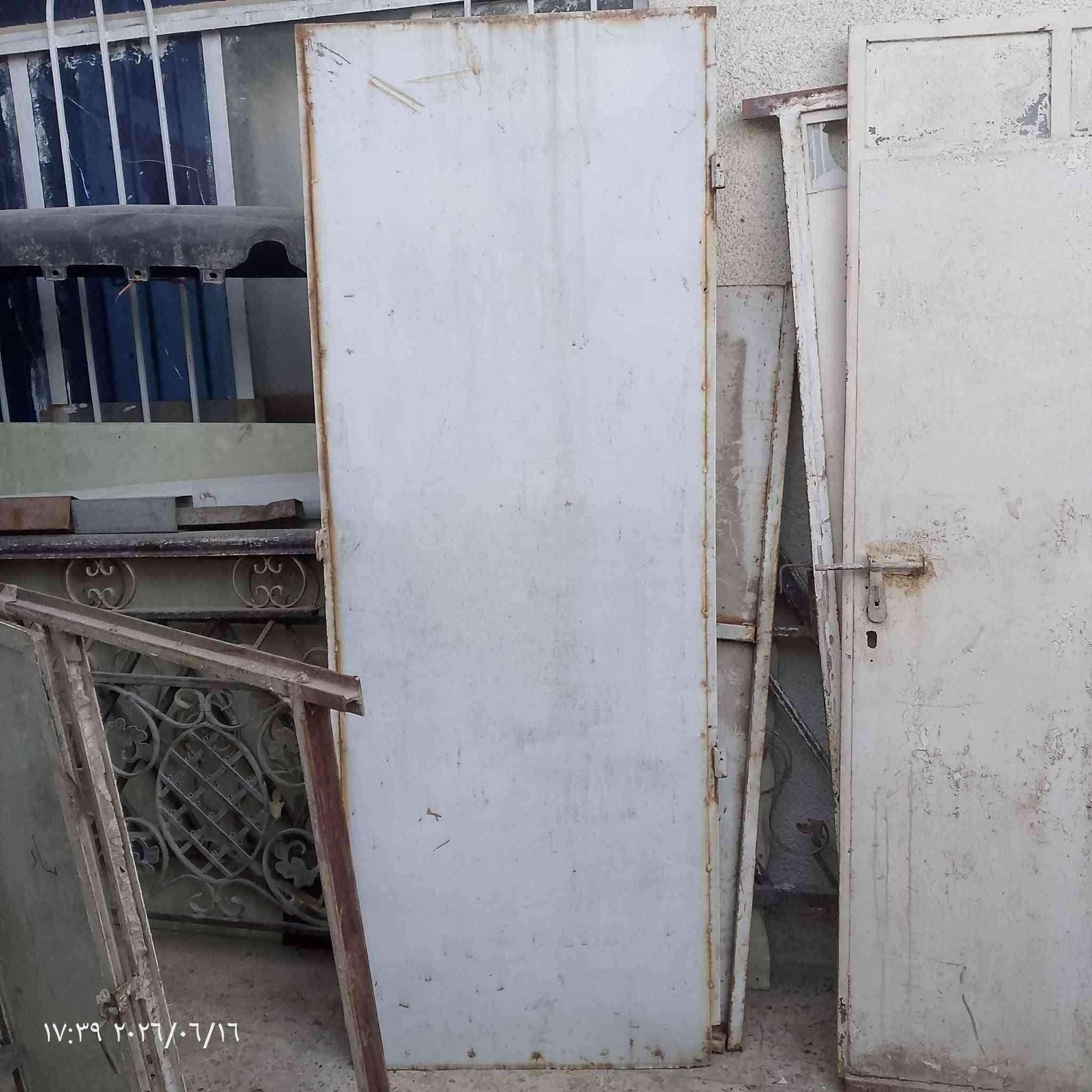 بيبان ٢ بدون جرجوبة وواحد بي جرجوبة ثكال  وجهاز رياضي مكاني بغداد البلديات *********** بغداد, العراق
