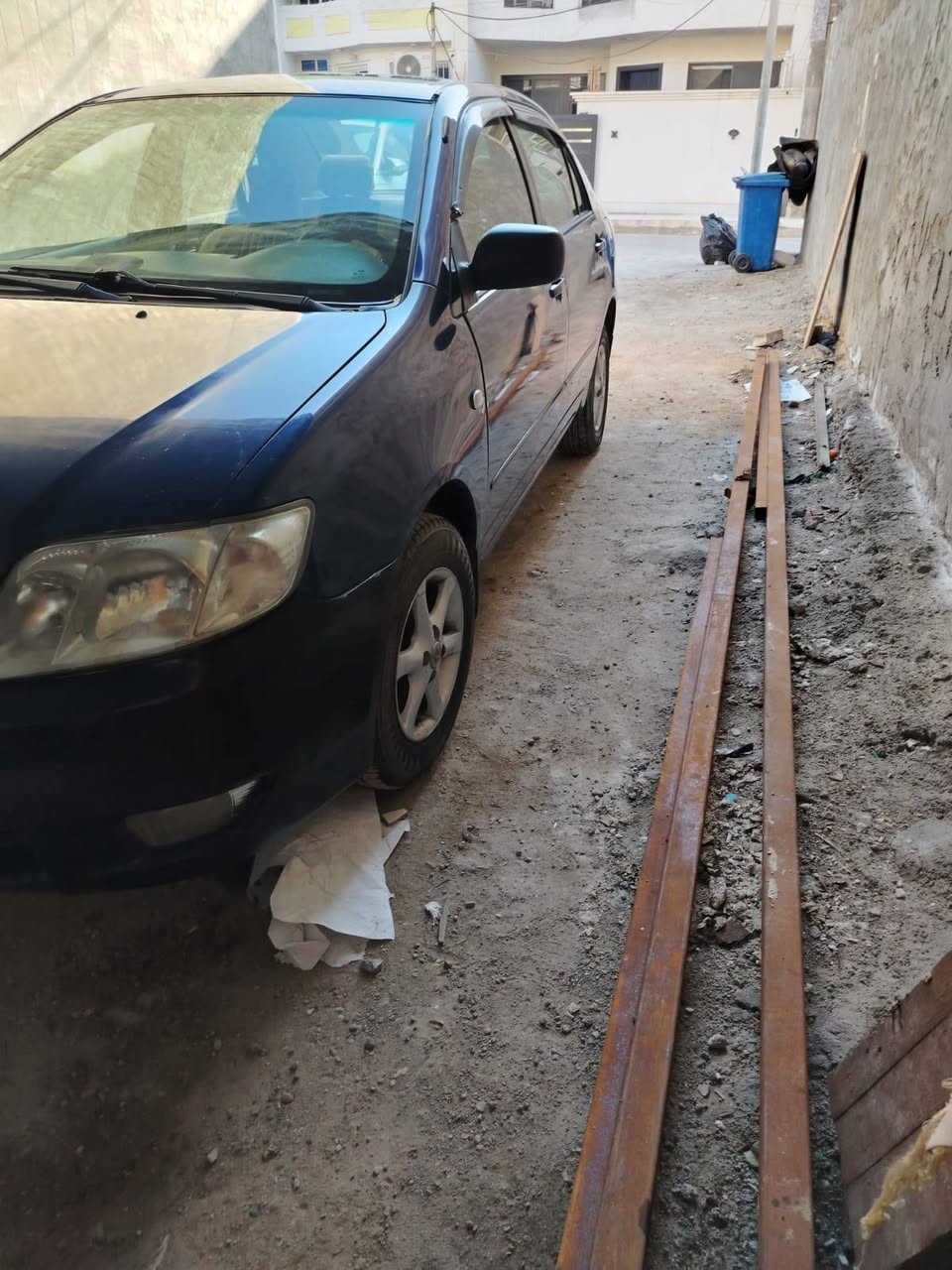 السلام عليكم كورله تيوتو بيكاجو خليجي بيها طخه جاملغ ومصبوغا عام لجماله بدون دواخل كير محرك تبريد تخم تاير كله كفاله شواصي لغود تكم كله كفاله تحويل ثاني يوم ٧٨ وفيها مجال 
عنوان بغداد سريع حي العامل 
***********
