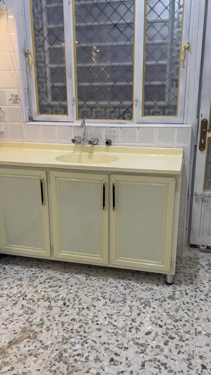 ويا معمل الاخوين (جهز بيتك)
#ابواب_شبابيك_محجرات_كاونترات
#العنوان_ناحية_كنعان_مقابل_مضيف_ #المحافظ
 الاتصال ع الارقام التالية ‭*********** #
   #ديالى #بعقوبة #كنعان
