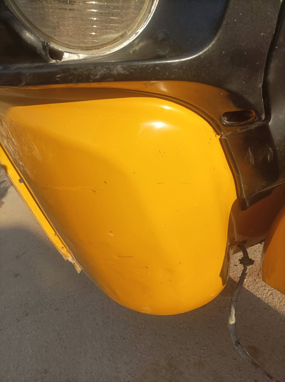 سلام عليكم تكتك موديل 18 بشهر 11 مكينه خير من الله ناعمه 
رقم وسنويه رقم ديالى مو بغداد لغود ما بيهن ضرب بس تكحيل ال يسره صفاح ما بيهن تكتك بلاديه وتجي وتشوف بعينك 
تحويل ثاني السعر 4700 وبيه مجال قليل 
رقم الهاتف ***********
