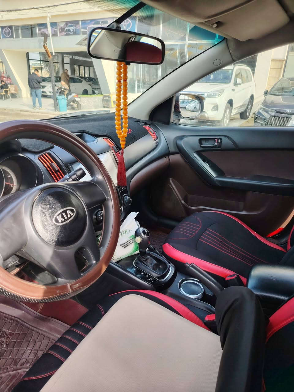 كيا سيراتو 2011 رقم اربيل  سنويه صارلها 4 اشهر ساقطه شرط التحويل ضرر بوند وچاملغ بوند مبدل اصلي بدون صبغ وچاملغ اصلي صاحبها بلموصل عندي وكاله عامه و كابون بانزين بيها وبيها منضومة غاز ايطاليه السعر 97 $  *********** //***********
