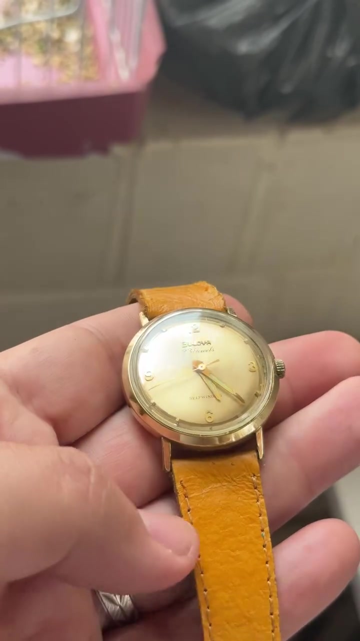 ساعه ماركة بالوفا صناعه امريكي
فنتج انتاج1964

اوتوماتيك

سير مستبدل
قطعه جميله  بشكل

تغليف

قطرها 33

سعرها 140 الف


**إذا كنت صاحب هذا الإعلان وتريد حذفه لأي سبب، رجاءا أرسل رسالة إلى الدعم الفني**