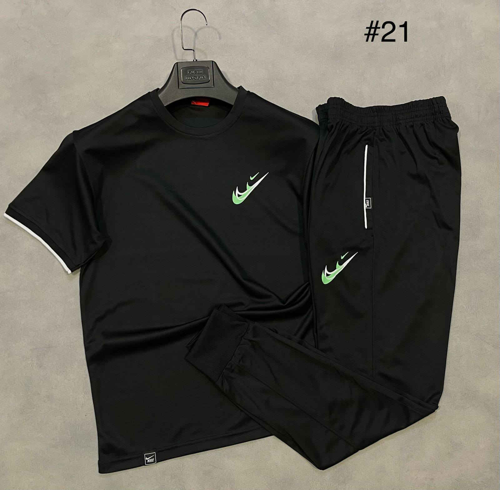 وصول وجبة جديدة تركسود اصلية ستن 🌹 و وتر بروف ♥️
متوفر كافة القياسات 
M L XL 2XL 3XL 
متوفر توصيل جميع المناطق العراق 
واتساب ***********
***********
