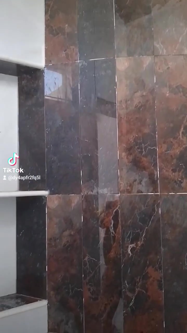 خلفه بورسلان سيراميك مرمر شغل درجه أوله البصرة ***********
