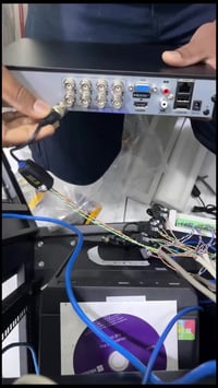 تركيب DVR • كاميرات مراقبة • ٨ قنوات