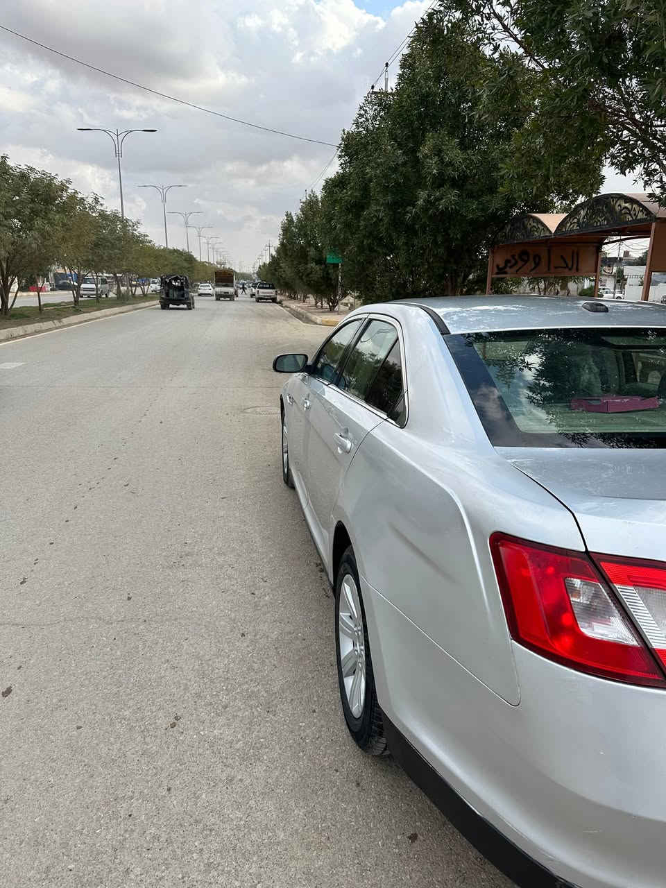 فورد توريس 2010  وارد امريكي سته سلندر كشنات جلد تحكم ستير مانع انزلاق  سياره جاهزه كير محرك جديد تخم تاير جديد ضربتها جامرلغ خلفي صفحه السايق مع السونار وشرط التحويل سنويه ورقم لحد 2024 مع غرامات  السعر 98 بيها مجال العنوان جلولاء _ديالى
***********
