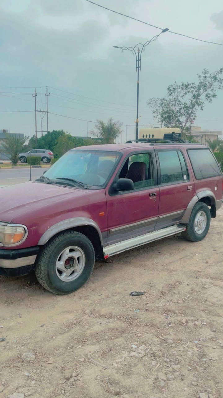 سلام عليكم
سياره فورت للبيع موديل 1995
كير ومحرك مكفول فيفتي 
تحويل مباشر 
الاستفسار الاتصال ع رقم 
العنوان-- كوت - قضاء الاحرار --الحسنيه 

***********
