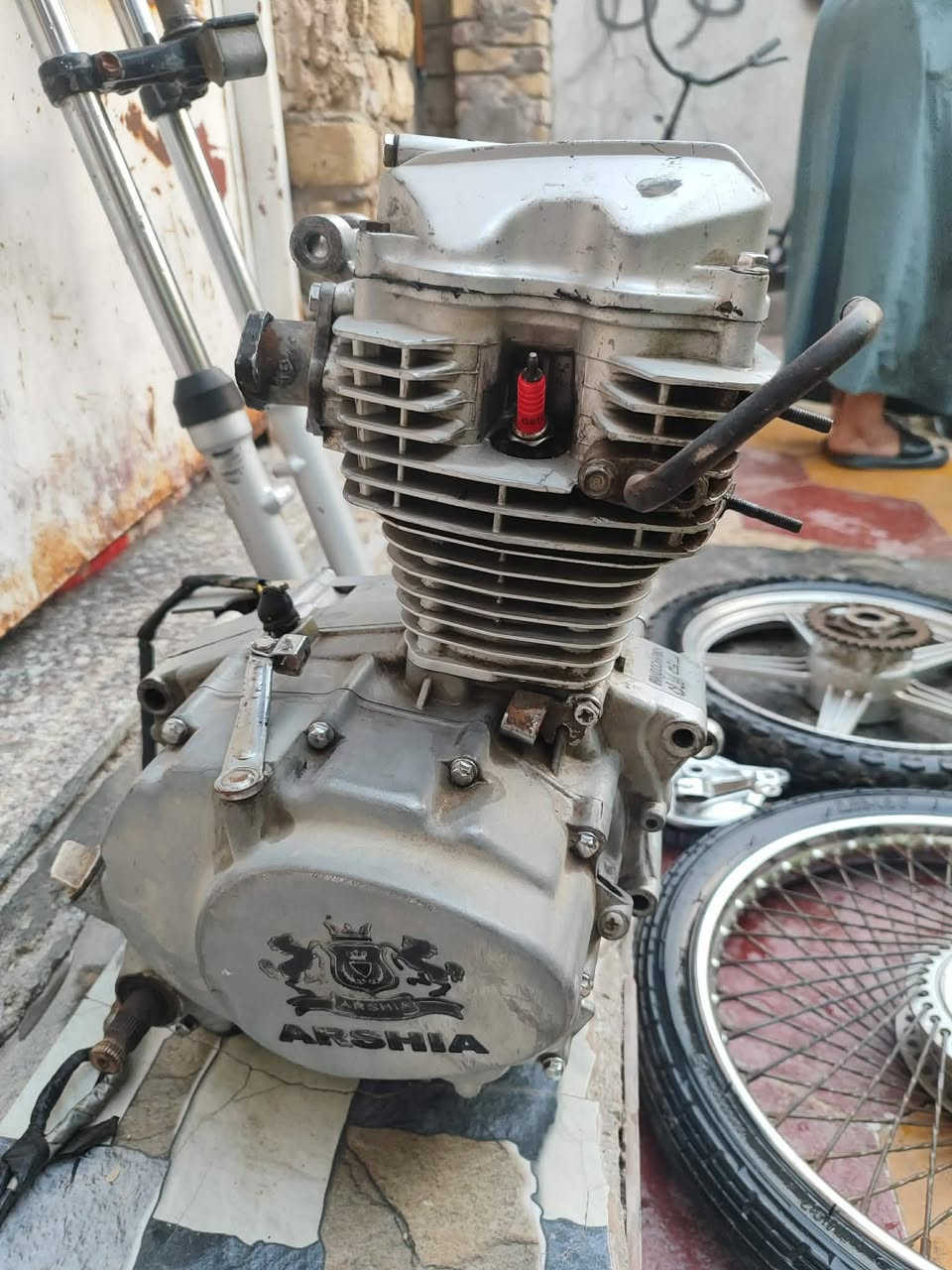 سلام عليكم غزاض دراجه للبيع السعر خاص ولشراي بي خير ويدلل ***********
