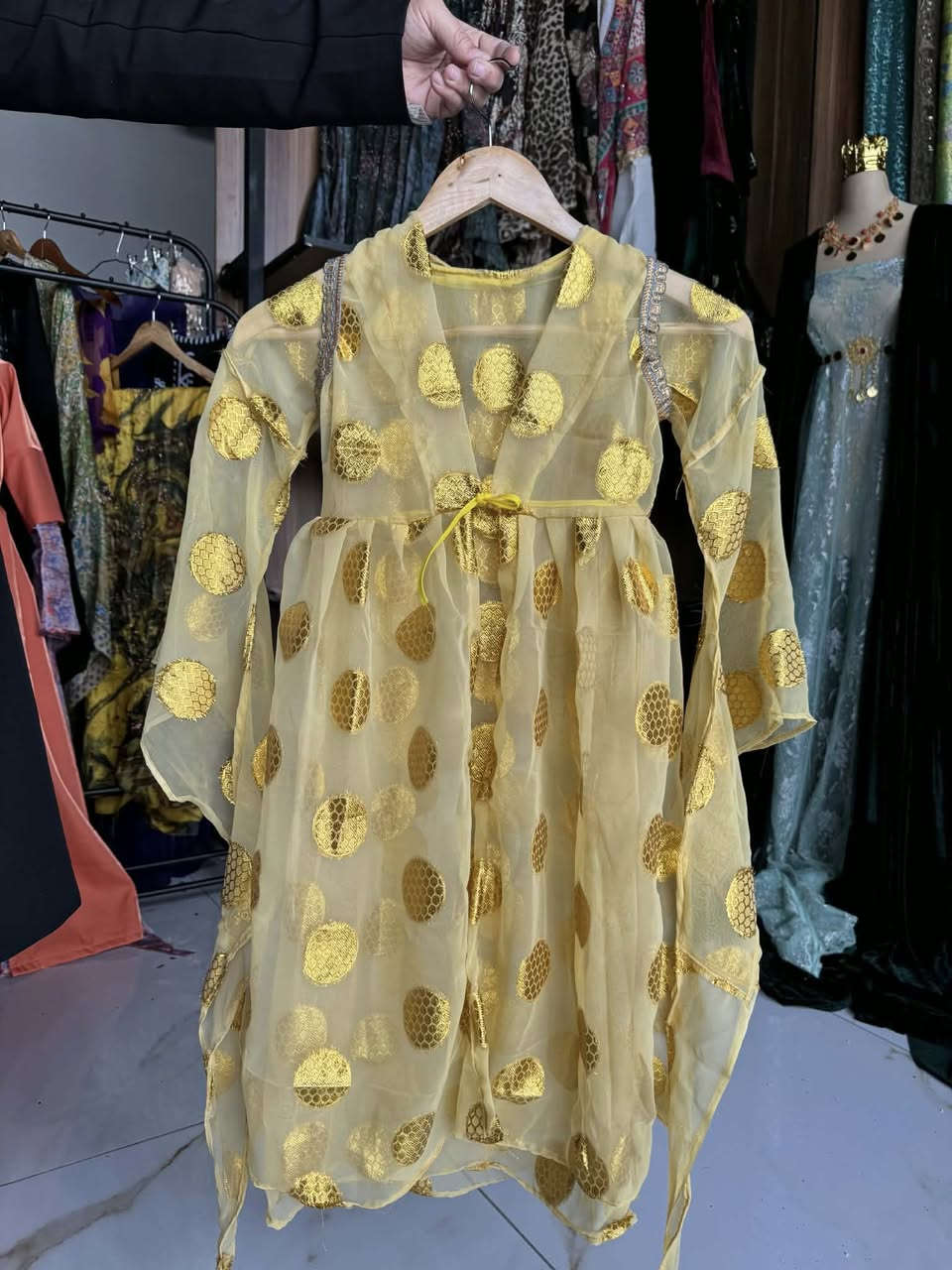 😍
خانمه‌ به‌سه‌لیقه‌كان سه‌یركه‌ن جیم بۆهیناون جلی كوردی كیوت وجوان و هه‌رزان و حازربۆكجه‌ نازداره‌كانت ئیستائه‌توان سه‌ردان بكه‌ن وله‌نزیكه‌وه‌جوان وسه‌لیقه‌ی ئارامۆش ببنن كه‌پریه‌تی له‌قوماشی جوان بۆمندال وبۆگه‌وره‌ دوراونه‌دوراو له‌سه‌رخواستی خۆتان یاخود داوای بكه‌ن ناونیشان سلیمانی جوارجرا نزیك هه‌رزان بازاری باستا


**إذا كنت صاحب هذا الإعلان وتريد حذفه لأي سبب، رجاءا أرسل رسالة إلى الدعم الفني**