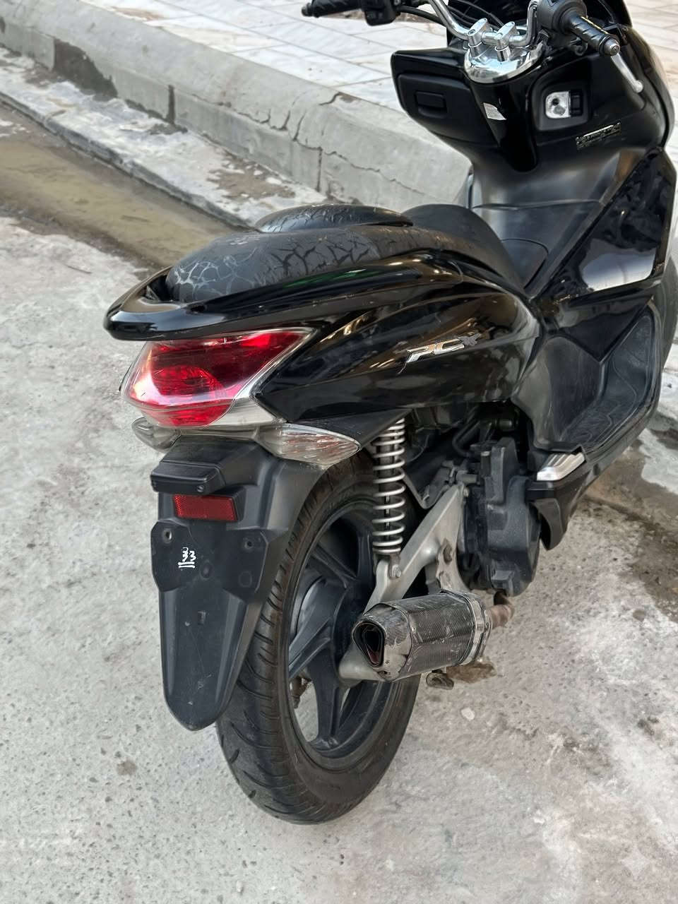 بيسي اكس pcx الجيل الاول
دراجة نضيفة جيل الاول

كهربائيات كاملة كلشي شغال تجي تفحص وياك فيتر اي نقص ينزل من سعر الدراجة ستاند كهربائي حساس ماشية 59 الف 

السعر 1300 وبيها مجال مكاني بغداد البلديات


**إذا كنت صاحب هذا الإعلان وتريد حذفه لأي سبب، رجاءا أرسل رسالة إلى الدعم الفني**