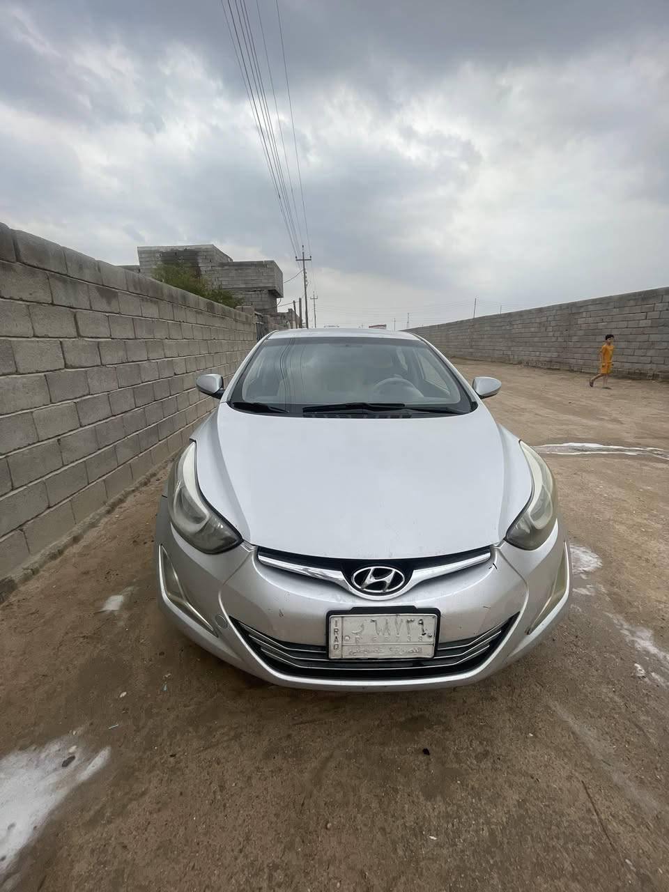 النتراء 15 خليجي محرك 1600 كير محرك كفاله منضومه تبريد جديده توني شادها تخم تاير توني شاد دسكات تخم اصلي جاهزه للاخير بيها رشات صبغ بدون ضربه 98 رقمي ***********
