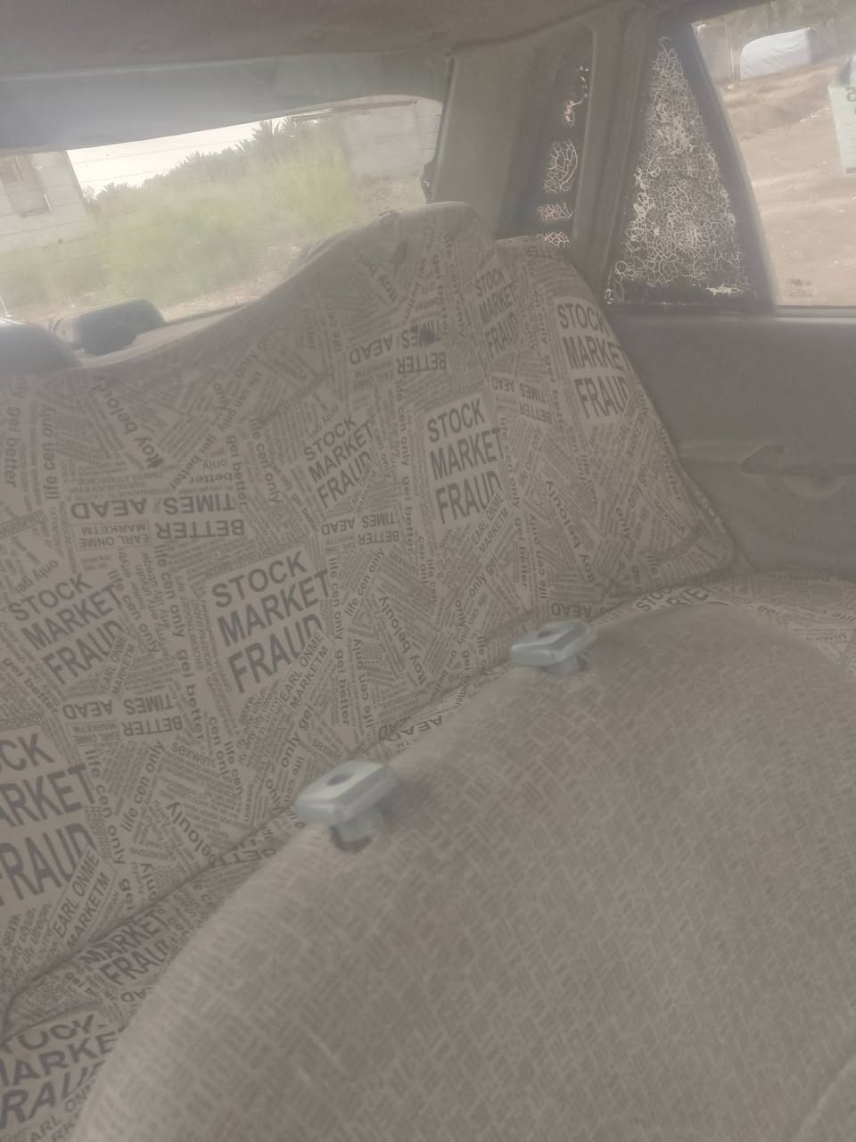 سلام عليكم يساره موديل 2011
رقم بغداد الماني مشروع وطني تحويل مباشر سياره جاهزه 

ناقصه شغلات بسيطه ودشبول نفخ مكينه وكير خير من الله 

***********
