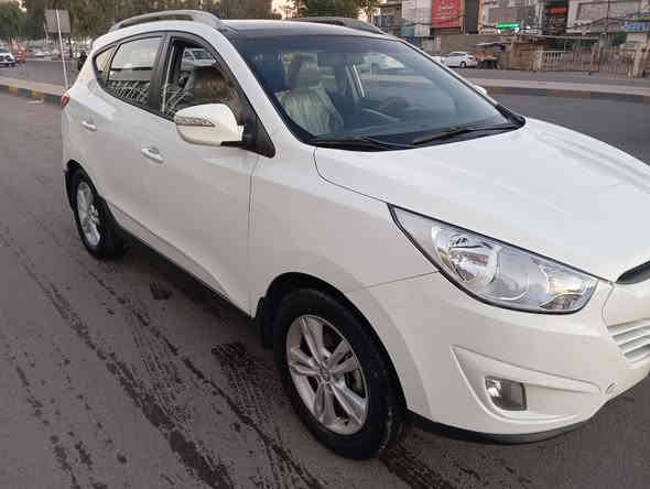 توكسن موديل 2011 بدون صبغ  رقم نينوى فول مواصفات السعر  136 ورقة وبيها مجال    للاتصال بالرقم   ***********    او  ***********
