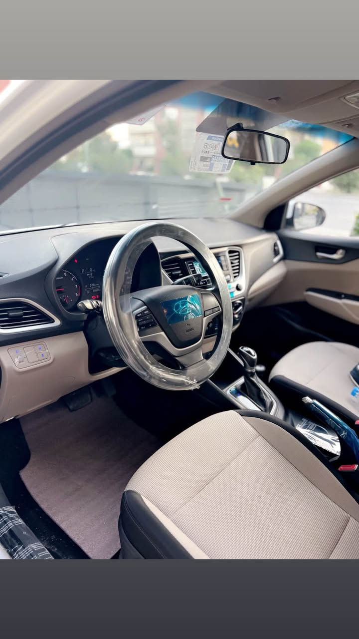‏ Hyundai accent 2019
ئەکسێنت 2019
سپی بەفری خلیجی
شەغاڵ ، ٢ سويچ
بێ بۆیاخ تەنها یەک پەڵە ساردی  بچوکی هەیە
گێڕ و مەکینە بە شەرت 
یەک دەستە بێ کێشەیە
سعرى 118$ معامه له  كه م
ژ.م ***********📞 السليمانية, العراق
