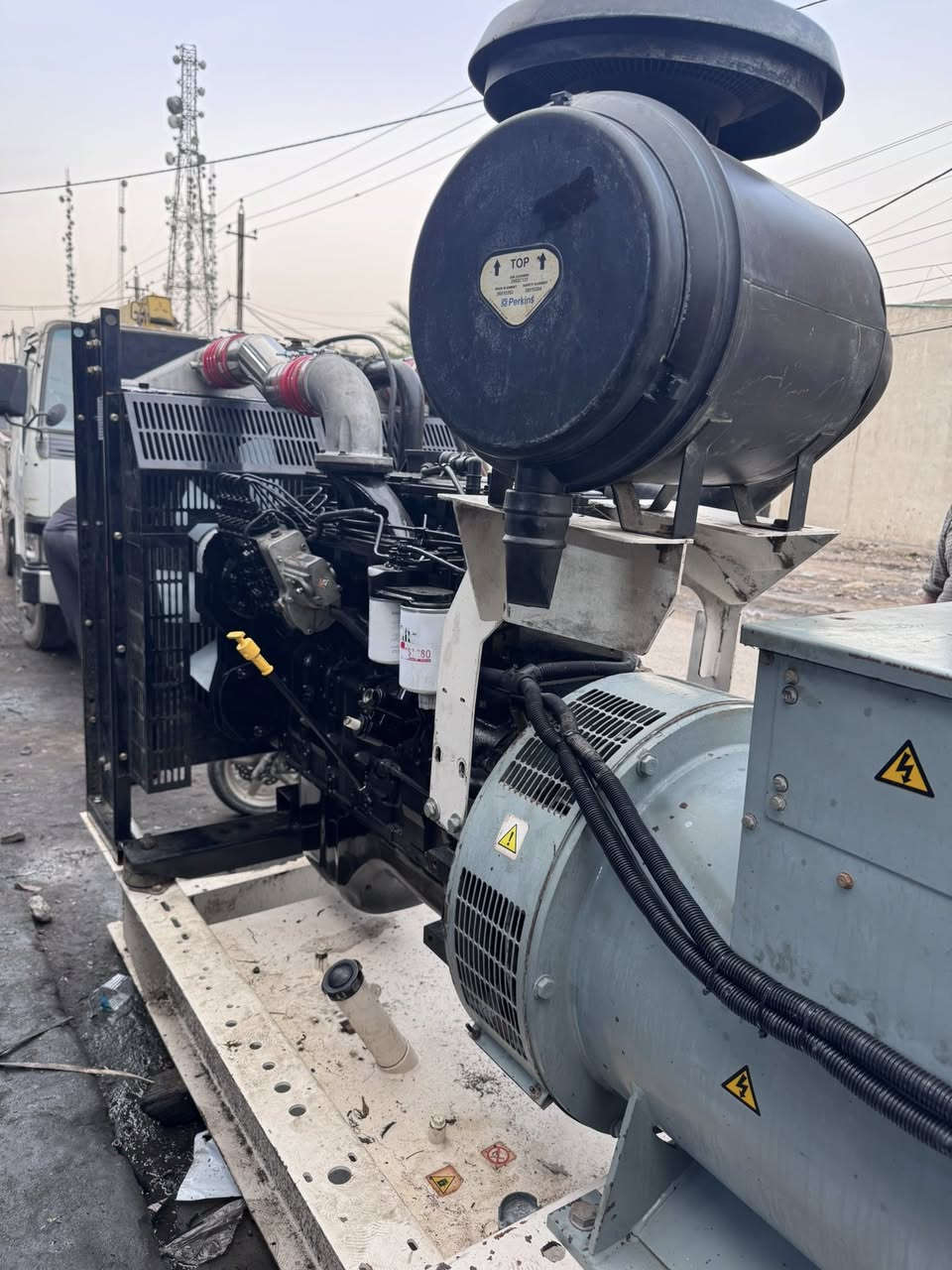 السلام عليكم
مولد كمنز 114   24 ولف

كيفي275

توليد لورسومير اصلي 

المكينة شرط الحمل والضمان
***********
