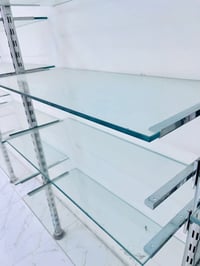 رفوف زجاج للبيع ‏‪0783 015 1699‬‏