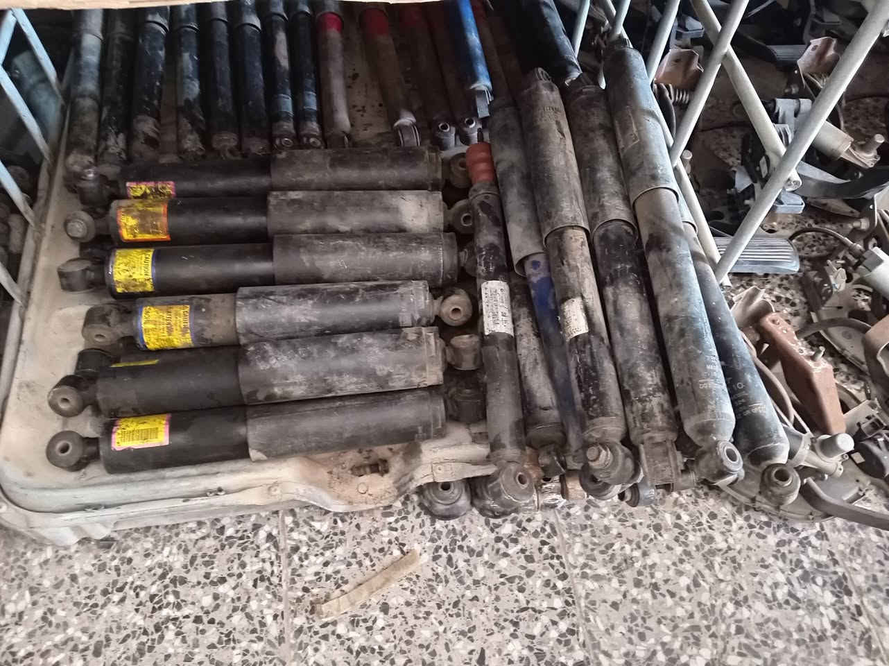 قطع غيار السيارات تاهو وجيمسي الفيني ويوكن جملة مفرد لتواصل *********** وات ساب يوجد لدينا توصيل لجميع المحافظات
