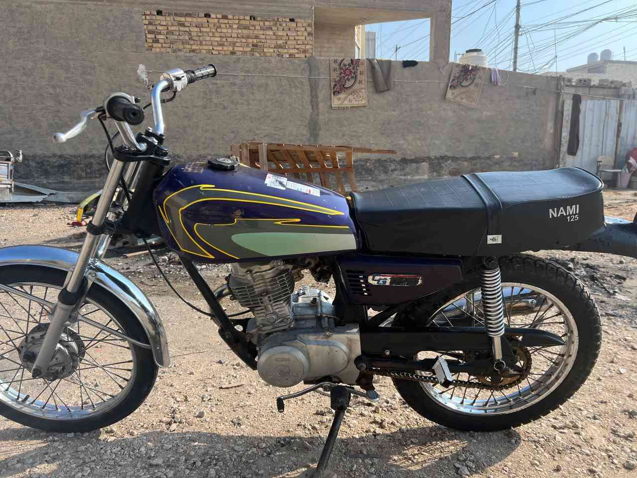 سلام عليكم ورحمة الله وبركاته دراجه أربعة كير للبيع كلك مكفول  سعرهة 300وبيهة مجال
مكاني حي النصر *********** واتساب
