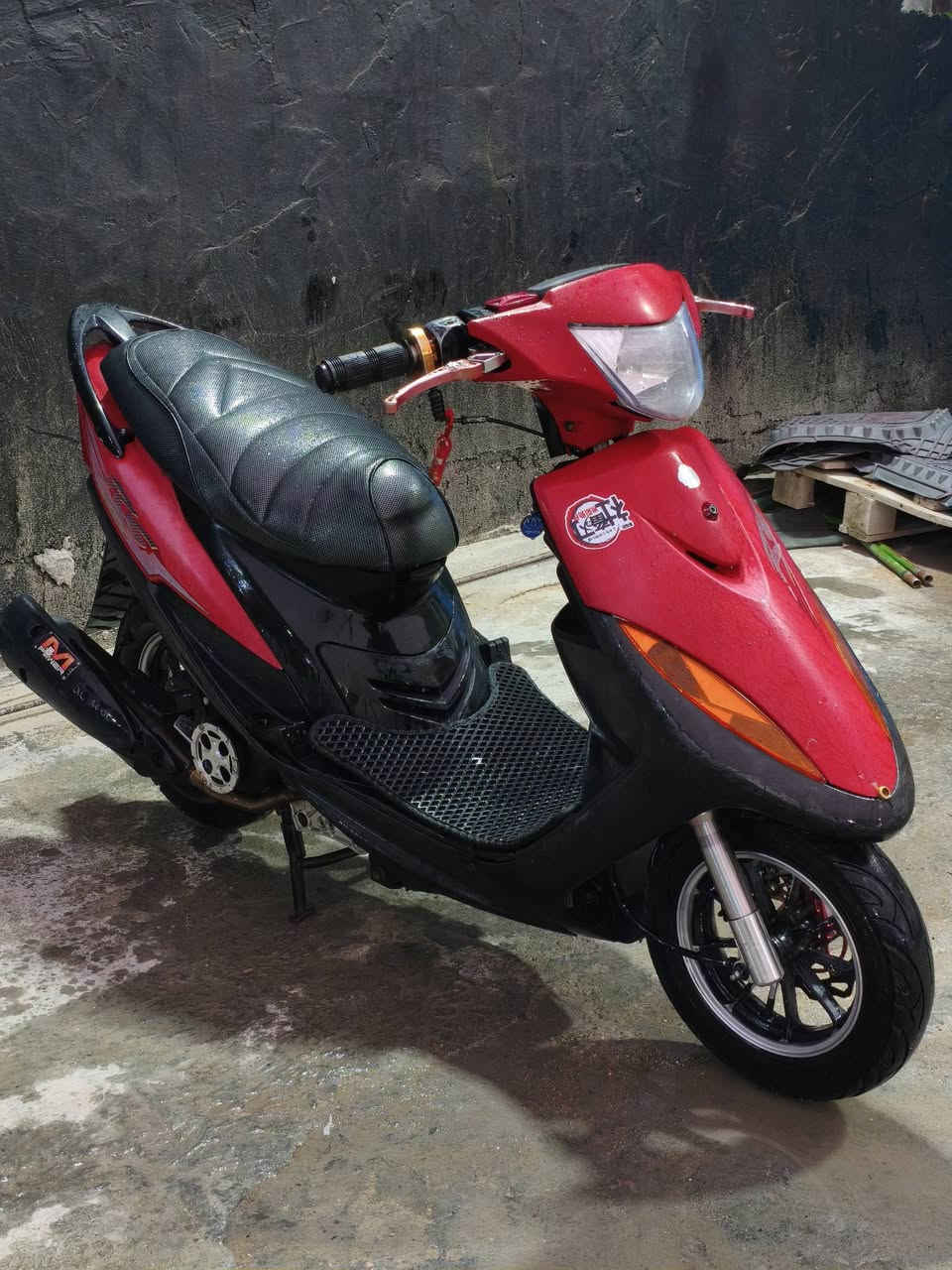 السلام عليكم
السلام عليكم
للبيع ماكس عدله
كله بلادي
مكينه ٤٩ بلاد 
مكينه ناعمه
كهربائيات كلها شغاله
الدراجه مزوده كلها
ويل مشيف
دبل امامي
دبل خلفي
قبق فلاوين 
قطره 
قبق شاصي 
كلجات أمامي وخلفي 
قبق عنبار 
شيال
يدات سكليتر وعضمه 
فج و صنيه
يدات بريك  مختلفات
جاملغ خلفي  طياري كاربون فايبر
اشاير مال 4ولف
صالنصه صجميه اصليه 
و رجاً المو شراي لا يتصل او يراسل
مكاني كربلاء 
***********
