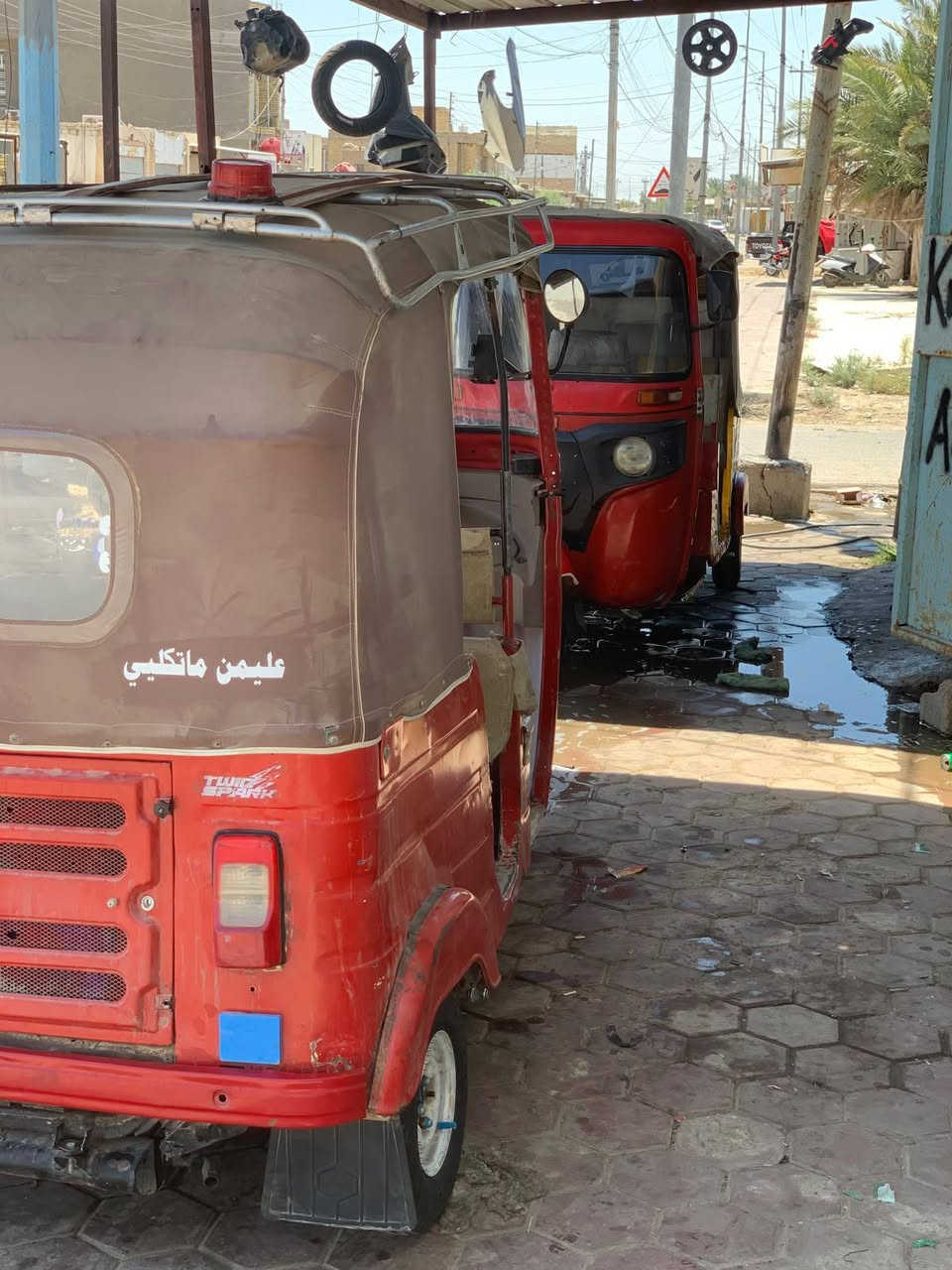 سلام عليكم تكتك للبيع وراق 20/18 شهر 12 
***********
