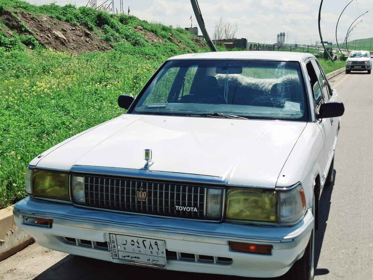 سيدان موديل 1989سياره جديده
رقم نينوى ألماني

كير توماتيك 

مكينه 2.5بطه شرط لا تبخير لا تنقيص

كير محرك حداديه تخم تاير شرط

سنويه بأسمي 

سياره جديده جديده معنى الكلمه

سياره مكفوله من الضربه والتبديل شرط

بيها قطعتين بخ

تبريدكمبريسر تدفئه شغاله

سياره بلاديه شرط احلا من الصور
‏‪***********‬‏ صاحب السيارة
***********
