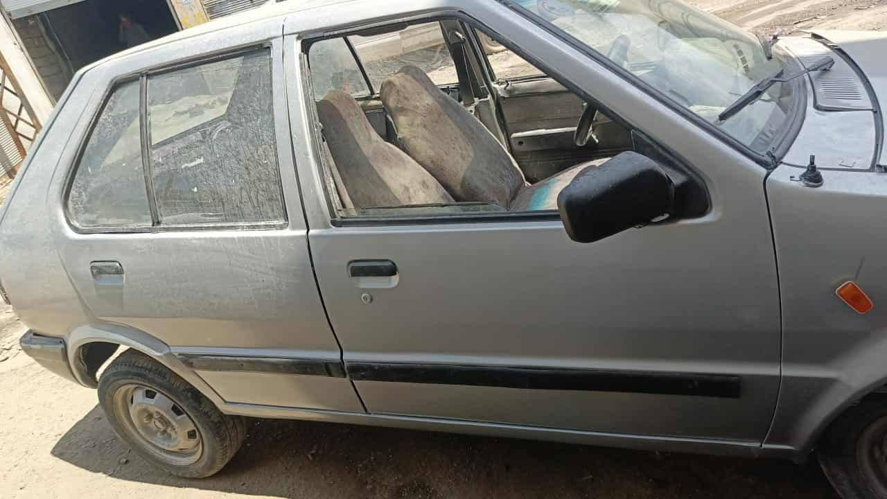 للبيع سياره موديل 96
 كير ومحرك شرط
 صبغ وحداديه كامل
: تخم تغيرات جديد
: باتري جديد: فتحه سقف كيراوتوماتيك
  رقم نينوى
: دوشما وتغليف كامل مع الارضيات
: دهن جير ومحرك زائد فلاتر جديد كهربائيات جديده 
مع وايرمنيه كامله العنوان حي عدن الشراي يدخل خاص


**إذا كنت صاحب هذا الإعلان وتريد حذفه لأي سبب، رجاءا أرسل رسالة إلى الدعم الفني**