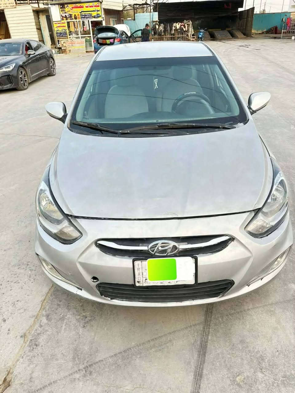 السلام عليكم 
اكسنت خليجي موديل ٢٠١٣ رقم مثنى بأسمي شخصيا مشروع وطني تحويل مباشر 
مكينه ١٦٠٠ دوش قطرتين لا تنقيض لا تبخير  تبريد ثلج تخم تاير جديد
رش ٣ قطع بدون اي ضربه فقط جراد 
السعر ٧٩
العنوان الديوانيه مركز  ***********
