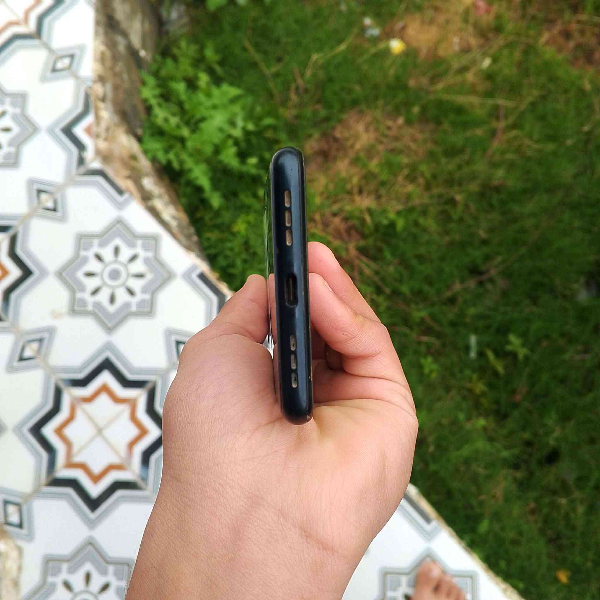 جهاز TCL20EC مبدل شاشه وضهر والشاشه بيه فطور مثل مموضح بل صور جهاز كلشي شغال بي للبيع سعر 70 وبي مجال


**إذا كنت صاحب هذا الإعلان وتريد حذفه لأي سبب، رجاءا أرسل رسالة إلى الدعم الفني**