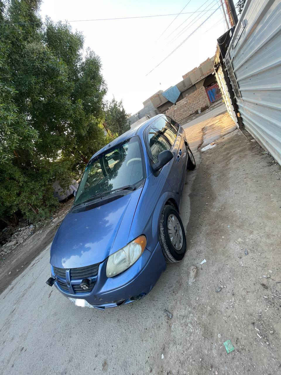 السلام عليكم دوج كرفان موديل 2007 رقم انبار مميز 7 راكب مكينه المرغوبه 3300 مكينه كير صدر تبريد تدفئه كله جديد بيهه مكانان ابيع احزام وحالين بيهه طختين يرادلهن تسويهن وبشرط تحويل للبيع السعر 70 سريع بسبب الحاجه نزلت سعرها  سيارة حلوة مكاني بغداد وهذا رقمي للاستفسار *********** ابو عزوز
