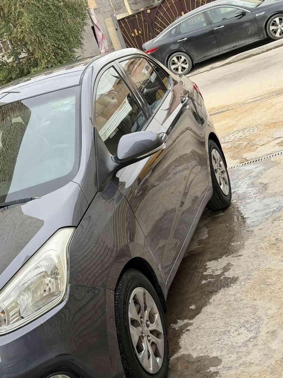 هونداي i10 2016 كراند خليجيه مكفوله 
من الصبغ والحادث والتبديل 

تحكمات بل ستيرن شاشه وكامره وحساس ونظام ايكو تقليل الوقود 

السعر 86 ومجال كلش بسيط 

المكان بغداد 

***********-***********
