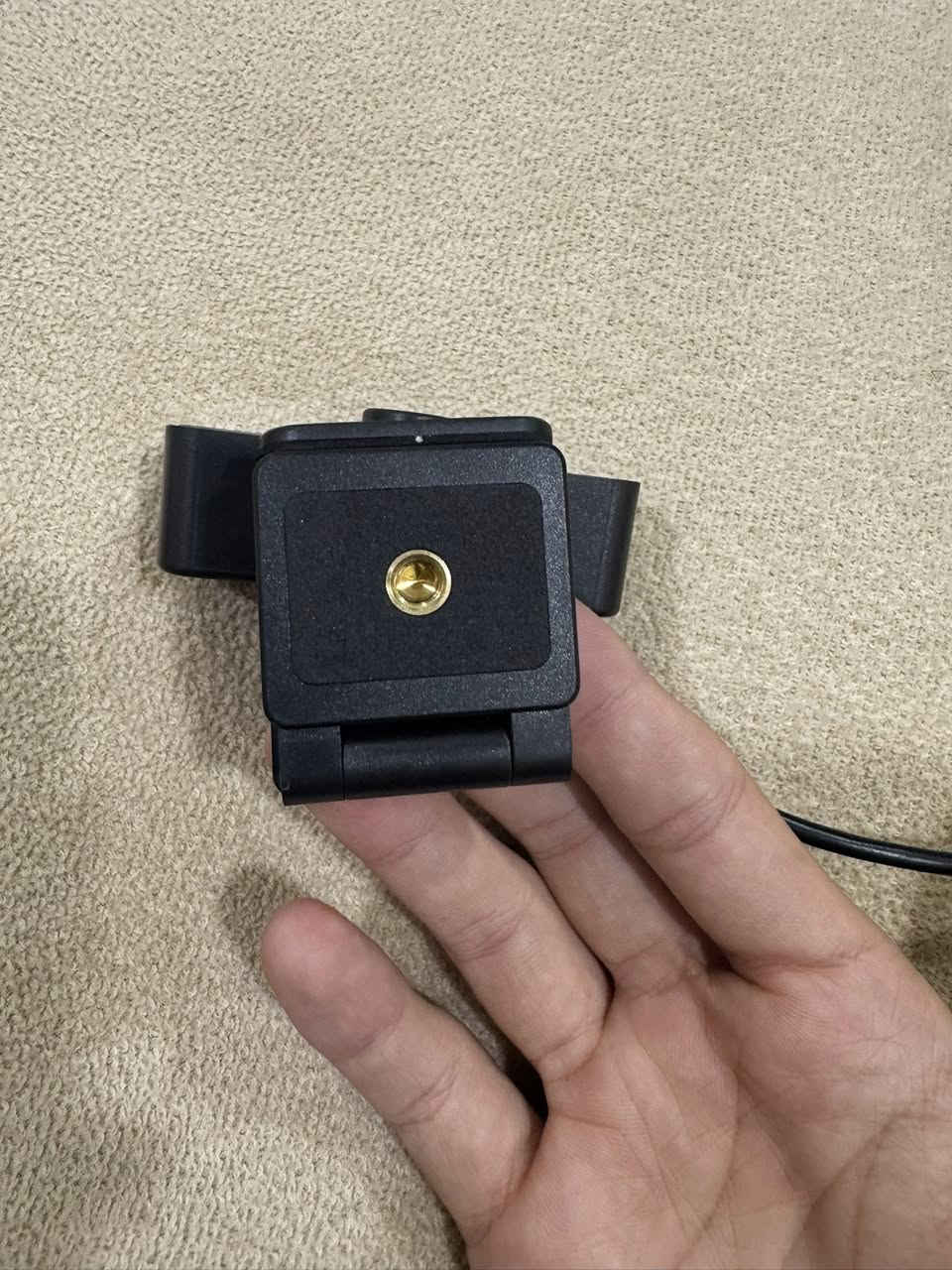 Webcam Fantech Luminous C30

كامرة ويب كام للبيسي او اللابتوب جودة 2k ودرجة 108 و25 فريم تفيد للتصوير او الدسكورد او obs للستريمر ويجي وياها كفر للحماية من الاتربة وبيها مدخل للستاند لونها اسود وزنها 87g خفيفة الوزن تجي وياها باكيتها واوراقها مدخلها USB و4MB يعني كلش حلو وشركتها معروفة يعني ثقة Fantech وتوجد كامرة اخرى لوجتك اذا تحب تفضل خاص


**إذا كنت صاحب هذا الإعلان وتريد حذفه لأي سبب، رجاءا أرسل رسالة إلى الدعم الفني**