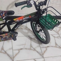 بسكليت • جديد • شارع ٨٠