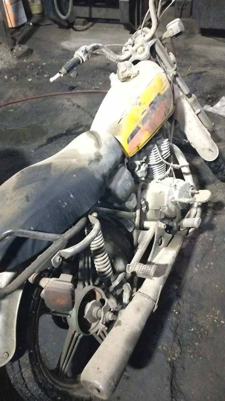 السلام عليكم عندي دراجه يراني اربعه گير بيها كلچ گايم 300بيها مجال الدراجه شغاله بس صينيه مال ابريك الخلفي مكسور مكانها المشتل


**إذا كنت صاحب هذا الإعلان وتريد حذفه لأي سبب، رجاءا أرسل رسالة إلى الدعم الفني**