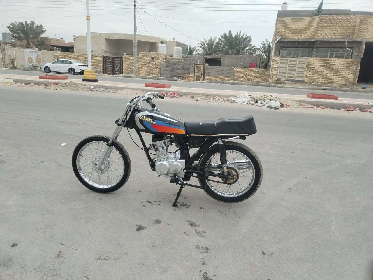 شباب وبنات 😅٤كير البيع تعميره ٢٥ كله جديد ٦٥٠وهاذ رقمي ***********
