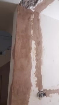 عمل ترميم البيوت وكافه العمل لبخ اجراره او سقل ناعم تصليحات جص وبورك و...