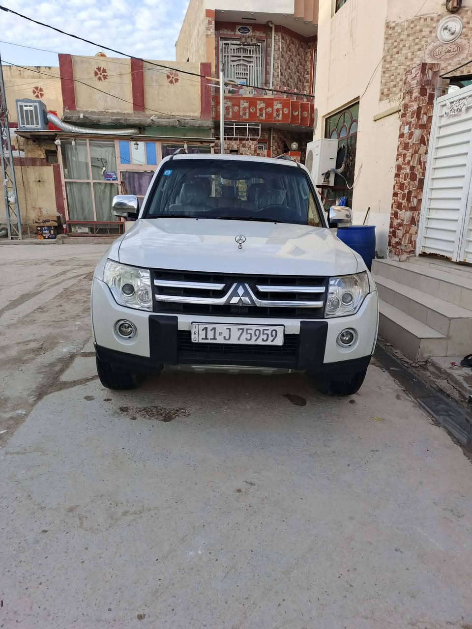 سلام عليكم للبيع باجيرو موديل 2008 مكفوله كفالة عامه حتى الدعاميات شرط لا صبغ ولا بارد ولا فتح ولا تبديل سياره بوضع الشركه على ايد دكتور من الشركه لحد الآن من الزيرو عده محرك ما مفتوح عل شركه كير عل شركه ما مفتوح حتى الحداديه مال الشركة بيها شرط برغي ما مفتوح بيها دواخلها الى كارتون سياره فول تخم تاير ياباني بيها جديد تحويل مباشر كبل عقد مروري سنويه ورقام جدد بلعافيه عل ياخذها حيل جديده السعر 130 وبيها مجال مكاني بابل ***********  ***********
