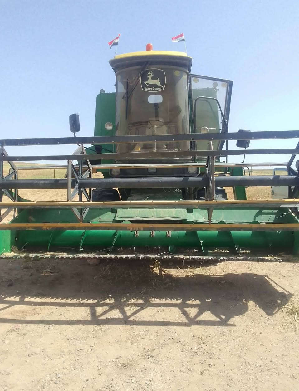 سلام عليكم 
دراسه. جوندير 
موديل ٩٧ 
منفيس. بدون رقم 
سعر  ٢٥ مليون وبيها مجال 
مكان. موصل 
ناحيه وانه 
***********
