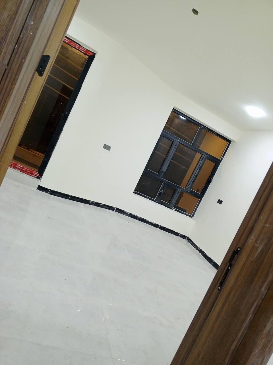 #الدينه دار للايجار بغداد الدوره البوعيثه مجمع سلطان
الدار زيرو جبسن بورد نقش مغربي المساحه 100م 
نضام نترنيت ستلايت كامرات دكت غاز خارجي 
3نوم صاله2صحيات2 ستقبال مطبخ منور بلكونه 
اجاره600بي مجال بسيط 

الحجز دار ***********وتساب
