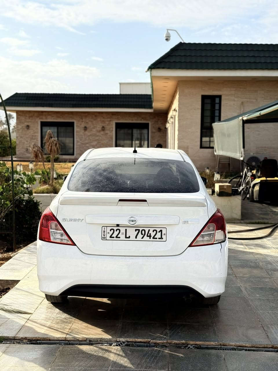 نيسان سني 2023
بيه جاملغ ايسر مبدل وربع باب السايق صبغ 
الباقي كله مكفول 
معروفه مواصفات السني 
عارضها 113وبيه مجال للشراي 
مكاني حي الجهاد 
***********
