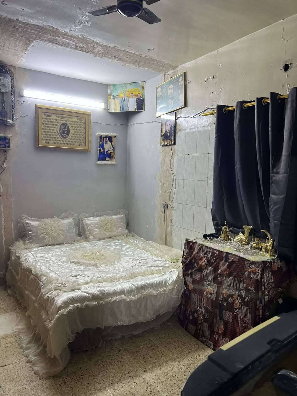 شقه ارضيه لل بيع في الرستميه يم الكليه العسكريه مساحته200البناء150السعر45وبيه مجال الرقم ***********
