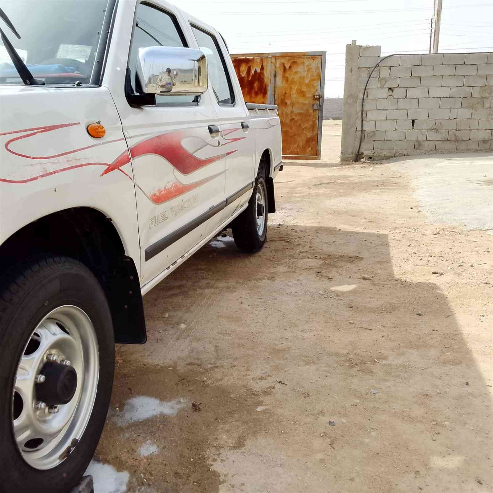 السلام عليكم بيكم نيسان موديل 2006 مكلف بانشر كير ومكينه جديد حداديه جديد سياره جاهز مانقصه اي شي العنوان البصرة الزبير ***********
