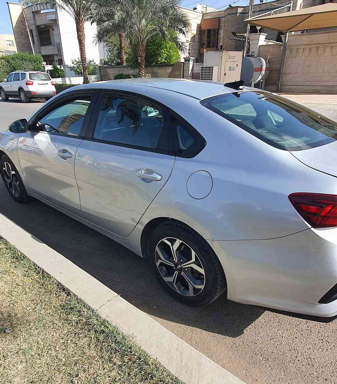 السلام عليكم
كيا فورتي 2019 رقم بغداد
 
مواصفات : مكينة 2000 دوش / شاشة كبيرة / كامرة دوارة   / تحكم ستيرن / كروس سرعة /مانع انزلاق / بلوتوث / اواكس / USB /ماشيه62im السعر 12500 مكانهه بغداد السيدية


**إذا كنت صاحب هذا الإعلان وتريد حذفه لأي سبب، رجاءا أرسل رسالة إلى الدعم الفني**