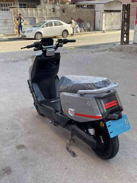 السلام عليكم دراجة شحن 2025 
6 بطاريات جدد 
نضام بارك 
نضام R
منفذ شحن يوسبي 
قفل ستيرن 
دبل اشاره 
السعر 600 وبيها مجال 
العنوان بغداد بلديات 
الرقم ***********
