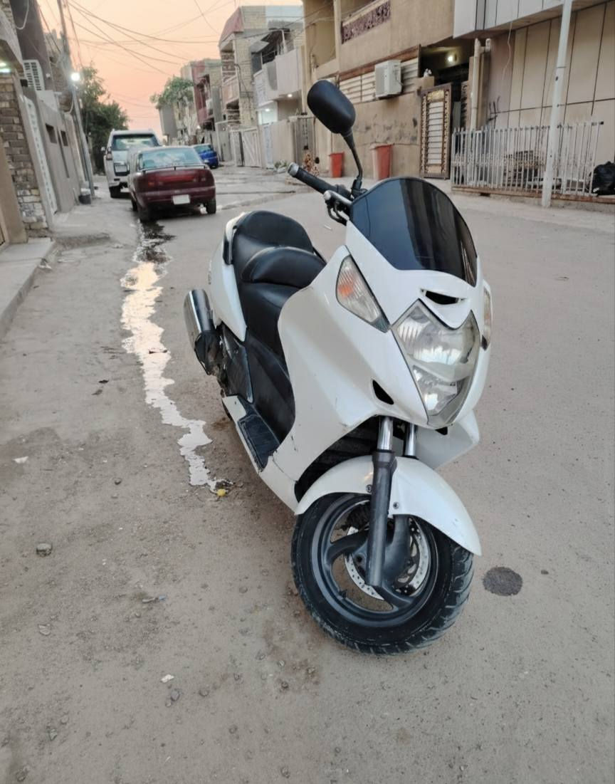 سلام عليكم سلفر ونج 600 مكينه شلع معدل مكفوله برغي ما مفتوح  اوفر شغال اي بياس ستان كهرباي نعمه درجه جهزه ما بيه اي نقص  لسعر 15 مكاني بغداد زعفرنيه رقمي *********** لبيع او مروس
