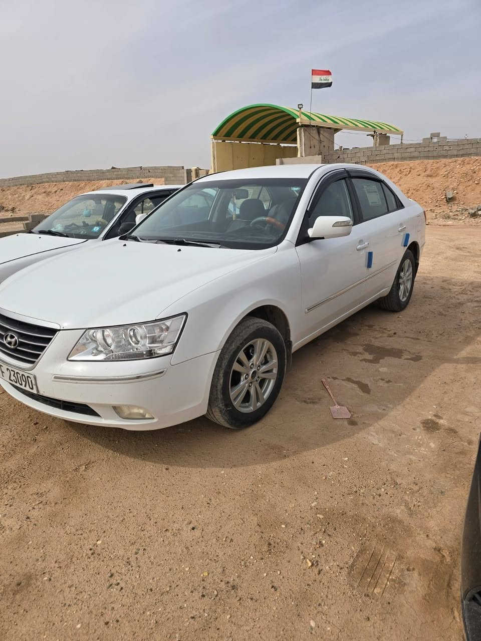 سياره سوناتا 2010 خليجي
الرقم اربيل بسمي سنويه جديده هزه جديده 
بيها صبغ الباب خلف السائق و الصفحه الثانيه بيها بارد هلال ألجاملغ الأمامي وبل باب على كد رابع اصابع 
مكينه 2000 دوش  تبريد تدفئه شغال 
رقم صاحب السياره 
*********** السعر 125وبيها مجال 
ملاحظه اني مكلف بالنشر
