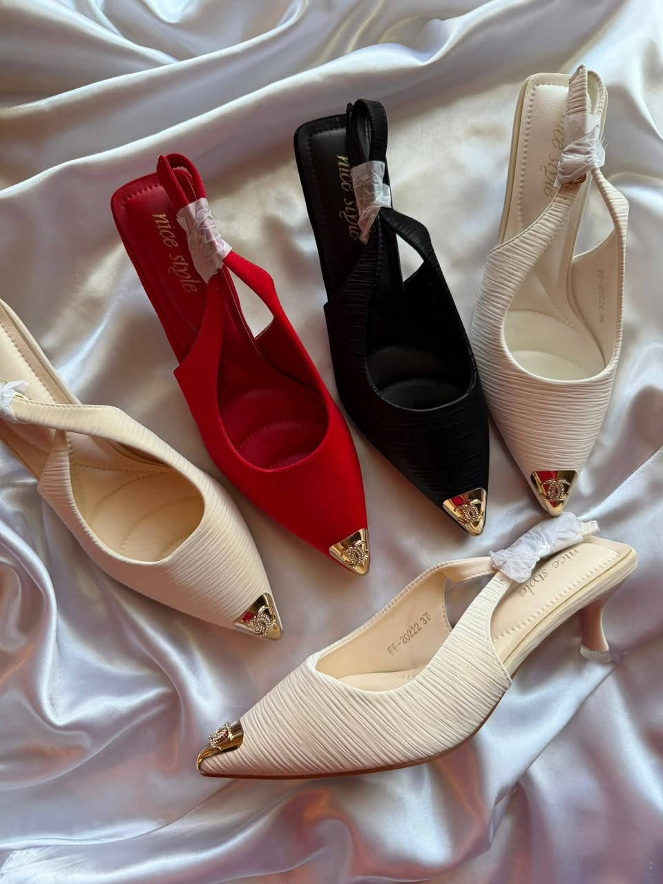 روز ستور 🌸مختص بأناقتك وجمالك للبنات والشباب 🌸
كل اللي تحتاجه للأناقة اليومية بمكان واحد 👇
👜 محافظ شبابي
⌚ ساعات نسائي
👟 أحذية رياضي
👞 أحذية سبورت
👜 حقائب نسائية
👛 جزدان نسائي
🕶️ نظارات

📌 تتوفر ألوان ومقاسات متعددة
💬 للحجز أو الاستفسار عن الألوان والقياسات:
📖 دايركت
📱 أو عن طريق الواتساب: ☎️ ***********
✨ بيج روز… اختاري أناقتك بثقة ✨
