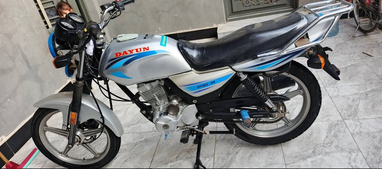 دراجة دايوان عضم 

موديل 22اوراق اصولي 
مكفولة كهربائيات ومحرك 
عنوان كربلاء حي نصر سعر 1100
رقم الهاتف ***********موجود وتساب
