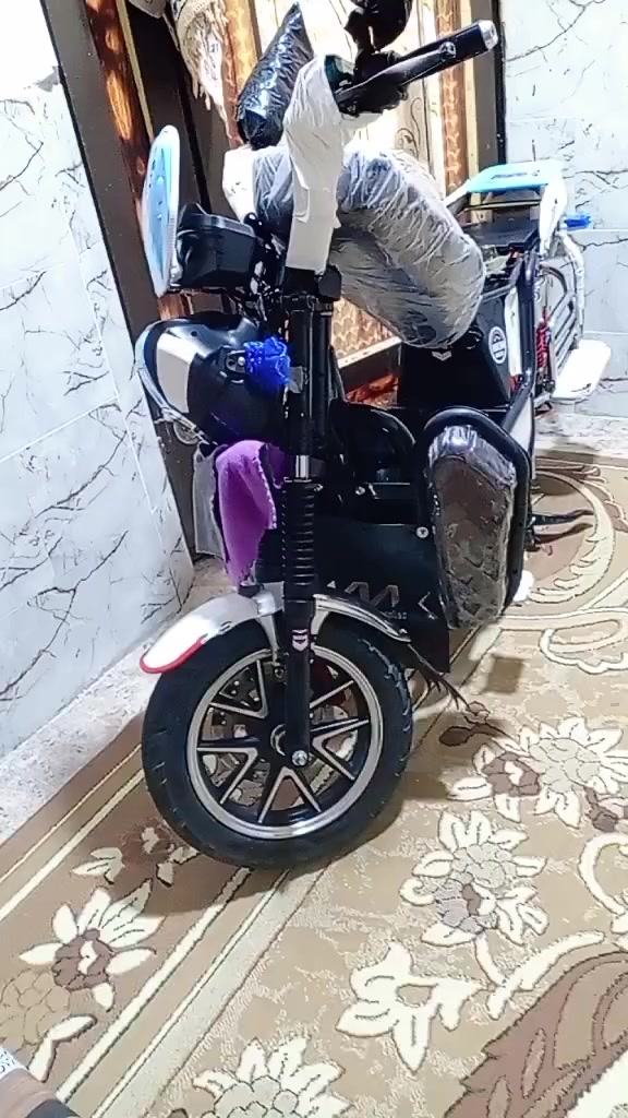 السلام عليكم ماطور شحن هيوشة للبيع موديل ٢٣ نضافة فول بطارياتة نص. عمررر 425ببي. ممجال. ه ***********
