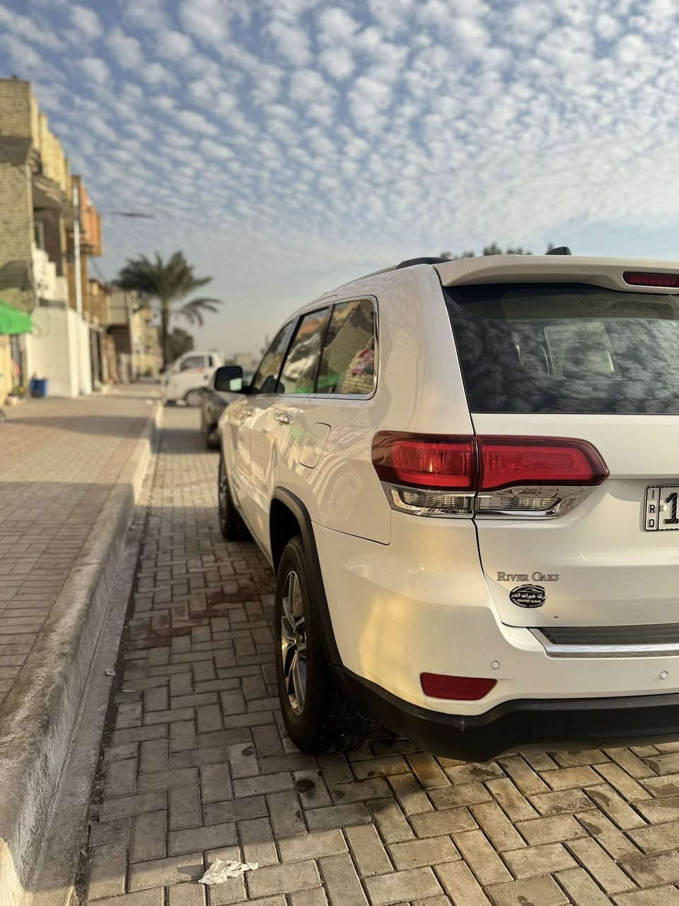 سلام عليكم
جيب شيروكي 2020
فول موصفات
ماعده فور ويل
فتحه
شاشه جبيره
كشنات جلد + كهرباء + تدفئه تبريد
ستيرن تدفئه
خزن مقعد
صندوق كهرباء
تخم تاير جديد
الحادث موضح بالصور دعاميه نفسه راجعه فقط بنيد مبدل
مكان بغداد
***********
